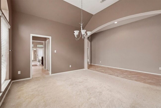 Building Photo - 2935 Fair Chase Dr