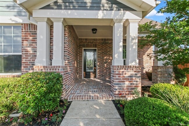Building Photo - 4424 Overbrook Dr
