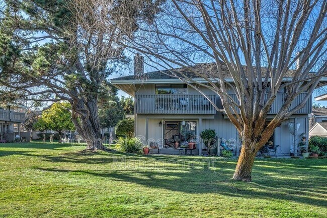 Building Photo - 3850 Rio Rd