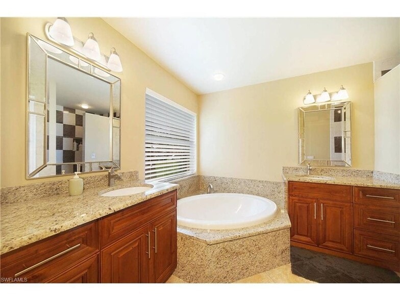 Building Photo - Coming Soon 3 BR / 2 BA + Den Home with Pool and Fenced Back Yard