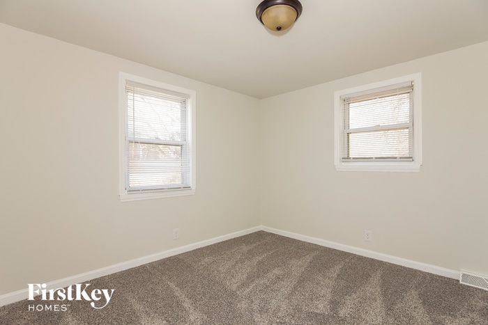 Building Photo - 1208 Redland Dr