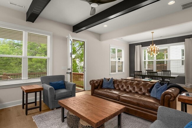 Building Photo - 500 Waycross Dr