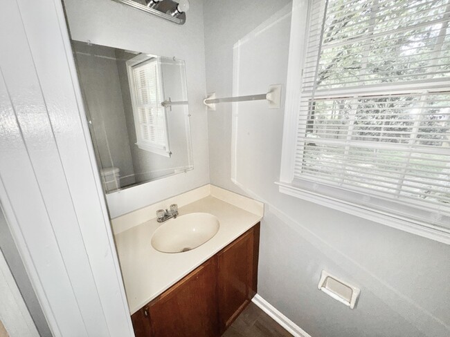 Building Photo - 8415 Woolrich Dr