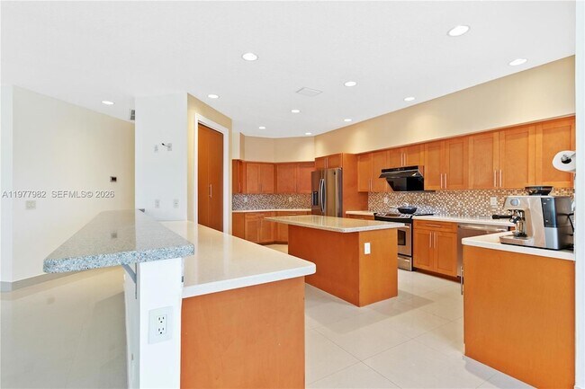 Building Photo - 10091 NW 7th St