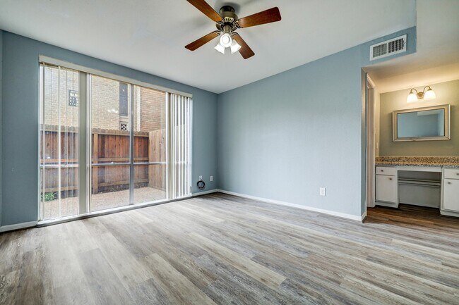 Building Photo - 4633 Wild Indigo St