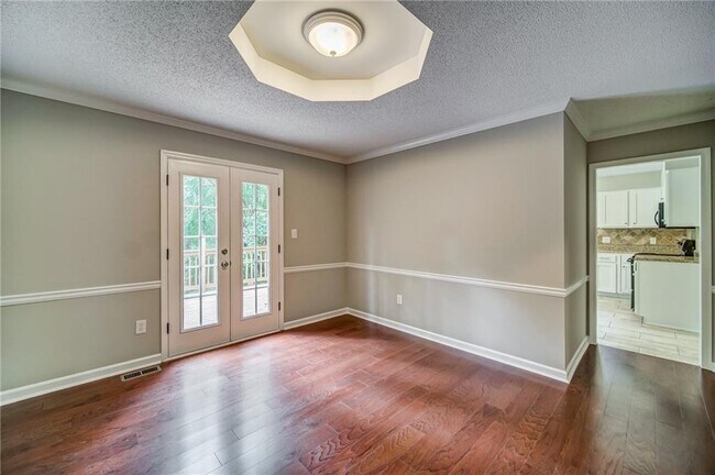 Building Photo - 311 Mariner Cir