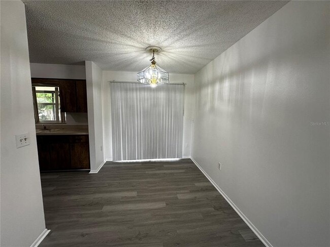 Building Photo - 4616 N Goldenrod Rd