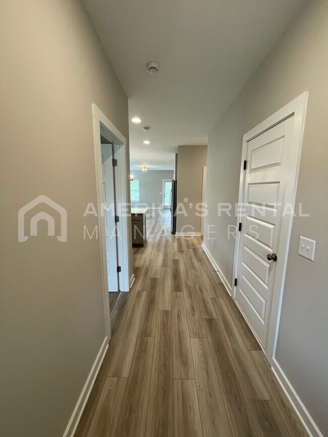 Building Photo - DEPOSIT PENDING! Home for Rent in Tuscaloosa, AL!!! Available to View Now!