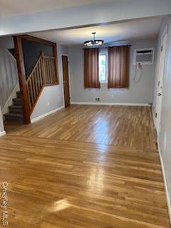 Building Photo - 73 Peconic St