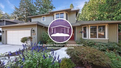 Building Photo - 3 Bed 2.5 Bath - Exceptional Condition - P...
