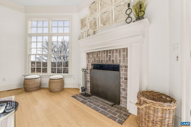 Building Photo - 000 Ragged Mountain Dr