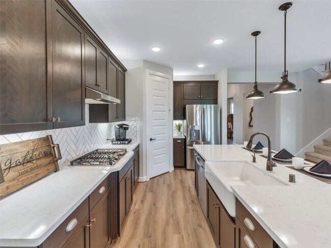 Building Photo - 11 Shumard Oak Dr
