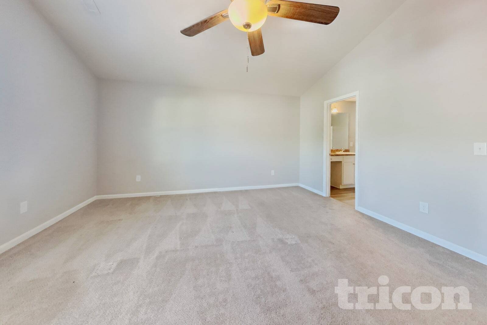 Building Photo - 4217 Piedmont Farms Way