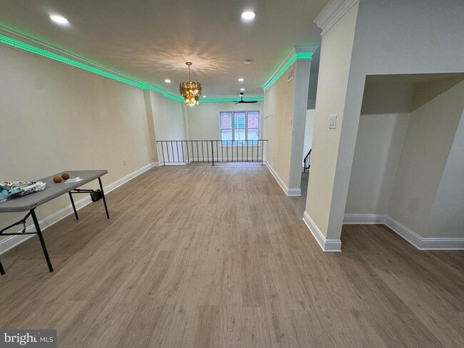 Building Photo - 441 W Shunk St