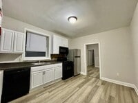 Building Photo - 5608 Palisade Ave