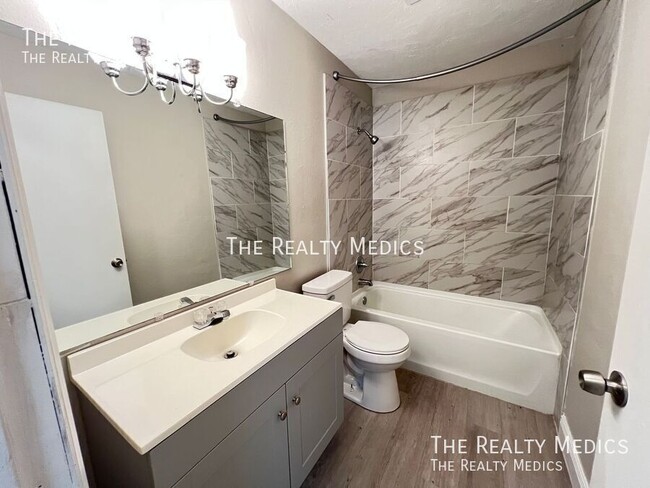 Building Photo - 2095 NW 43rd St