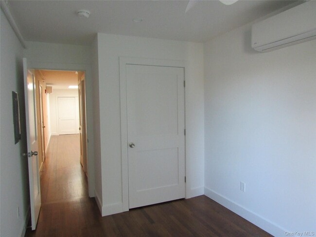 Building Photo - 131 Roanoke Ave