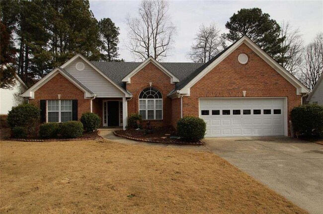 Primary Photo - 1975 Heatherton Rd