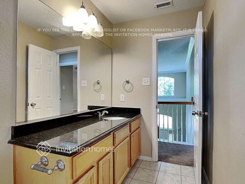 Building Photo - 1413 Ridge Meadow Dr