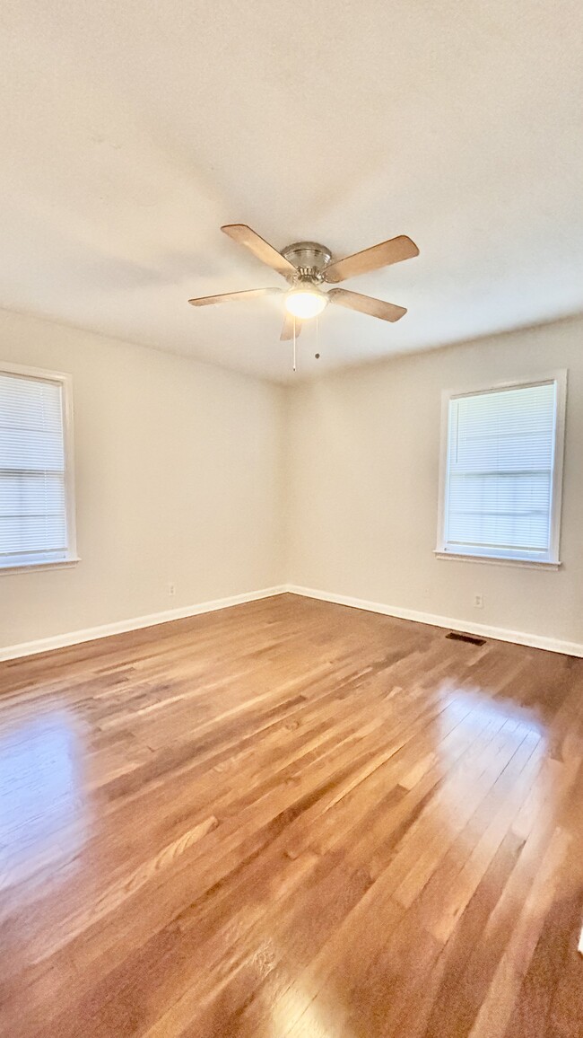 Master Bedroom #4 - 392 Cairo St NW