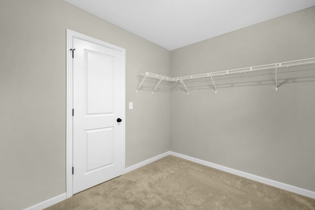 Building Photo - 3832 Eagles Landing Dr