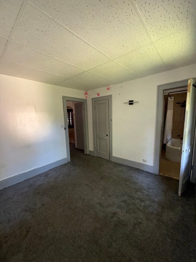 Building Photo - 2217 Maryland Ave
