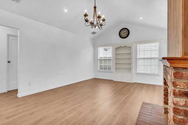 Building Photo - 8549 5th St