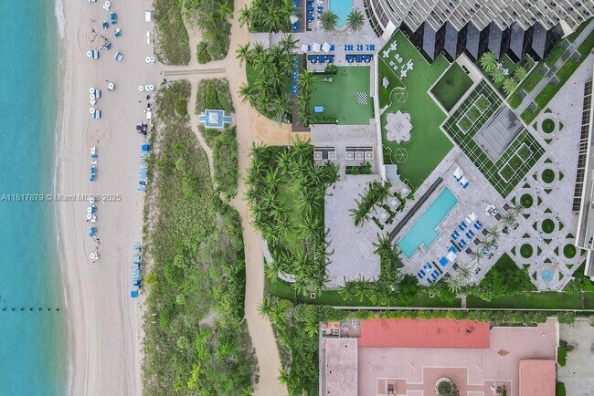 Building Photo - 9705 Collins Ave