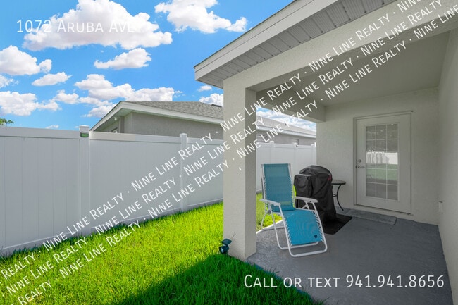 Building Photo - 1072 Aruba Ave