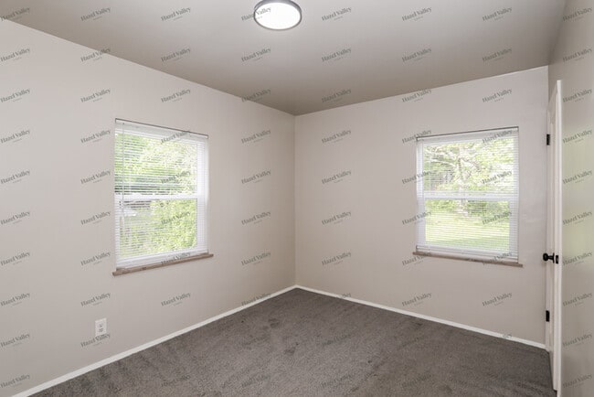 Building Photo - 1008 Edgetree Ln