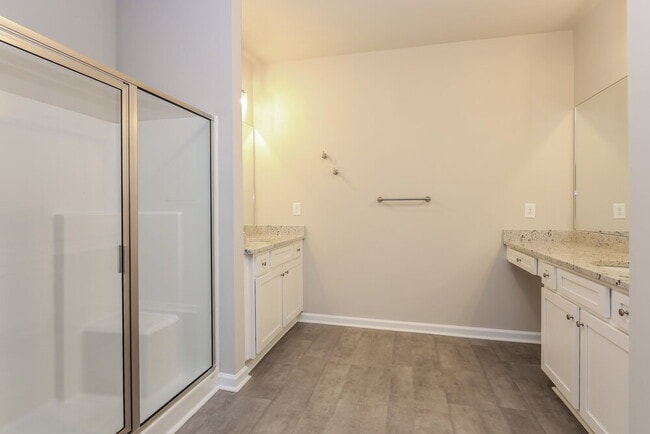 Building Photo - 1019 Smoky Mountain Springs Ln