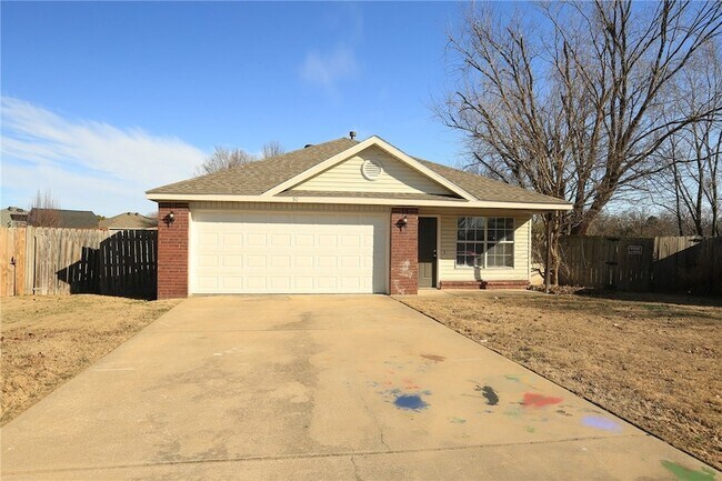 Building Photo - 50 Cheryl Cir