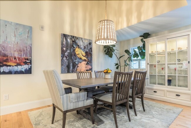 Building Photo - 1 Franklin St