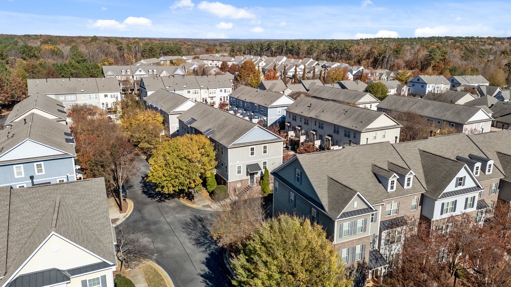 Building Photo - 1319 Rodessa Run