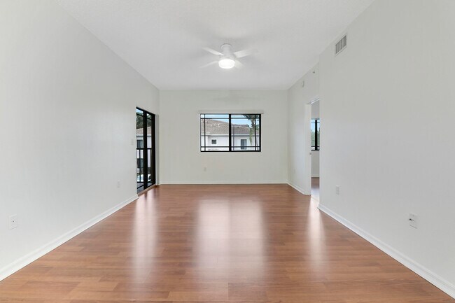 Building Photo - 2809 Amalei Dr