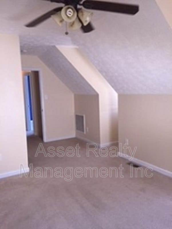 Building Photo - 8212 Tangle Grove Ln