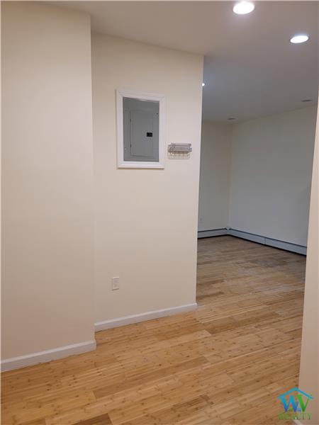 Building Photo - 146-18 Rockaway Blvd