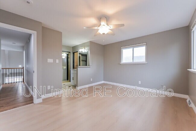 Building Photo - 7705 S Pontiac Ct