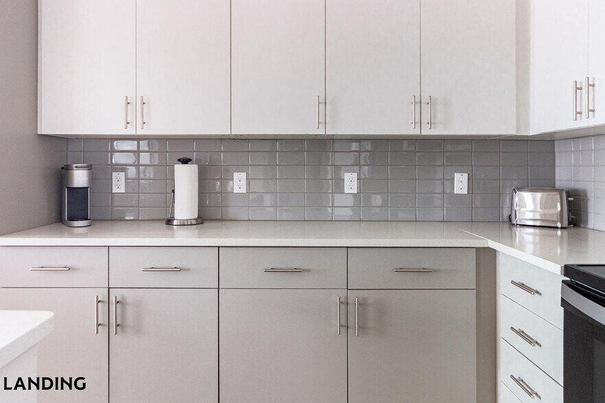 Building Photo - 4902 Cosmos Cir