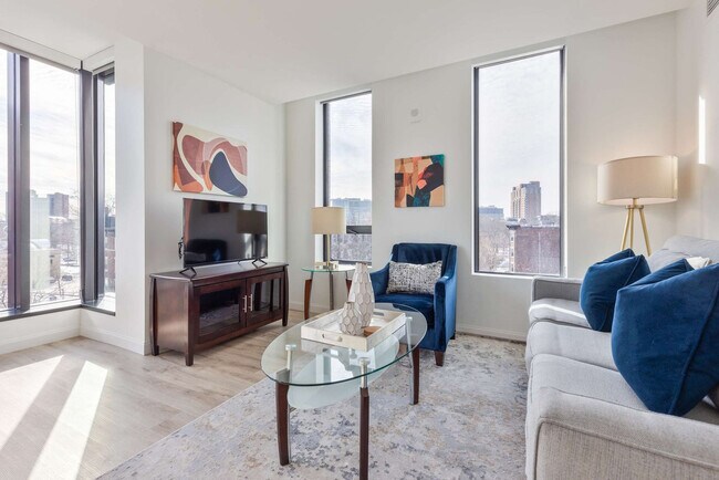 Building Photo - 79 Queensberry St