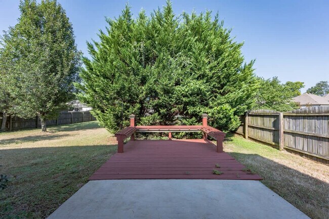 Building Photo - 15881 Elaine Ct