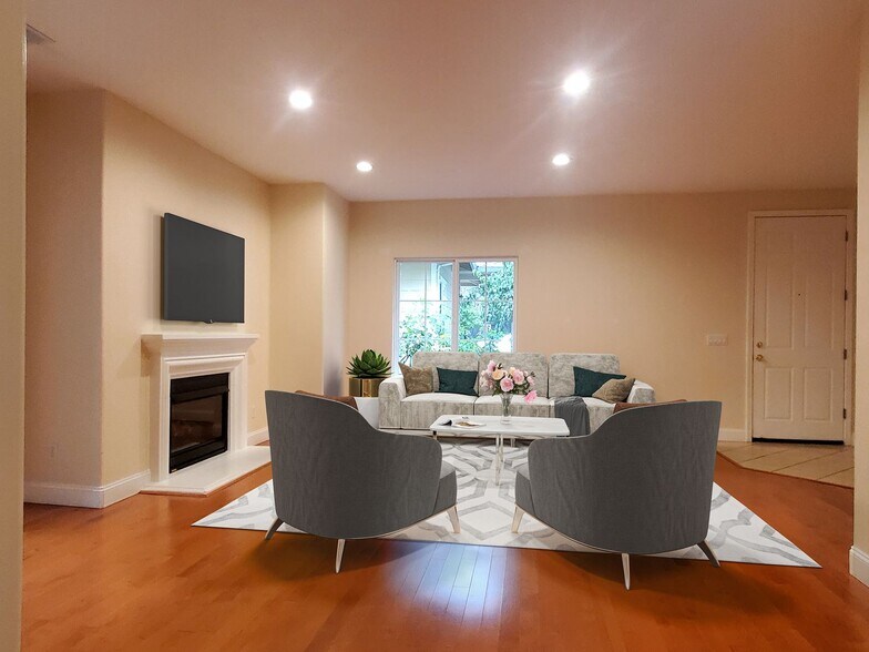 Building Photo - 1570 Layla Ct