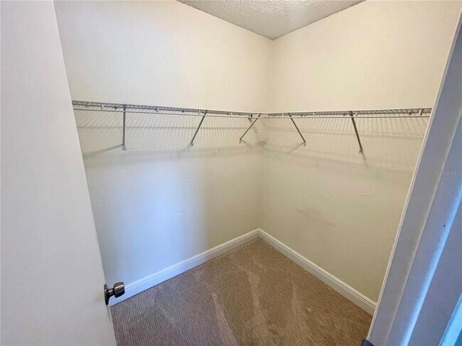 Building Photo - 1361 Snell Isle Blvd NE