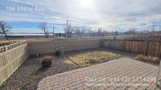 Building Photo - 706 176th Ave