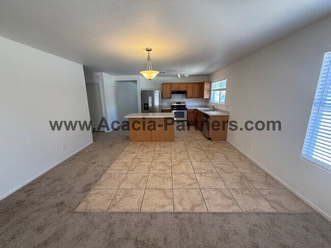 Building Photo - Three bedroom home in Mesquite Ranch
