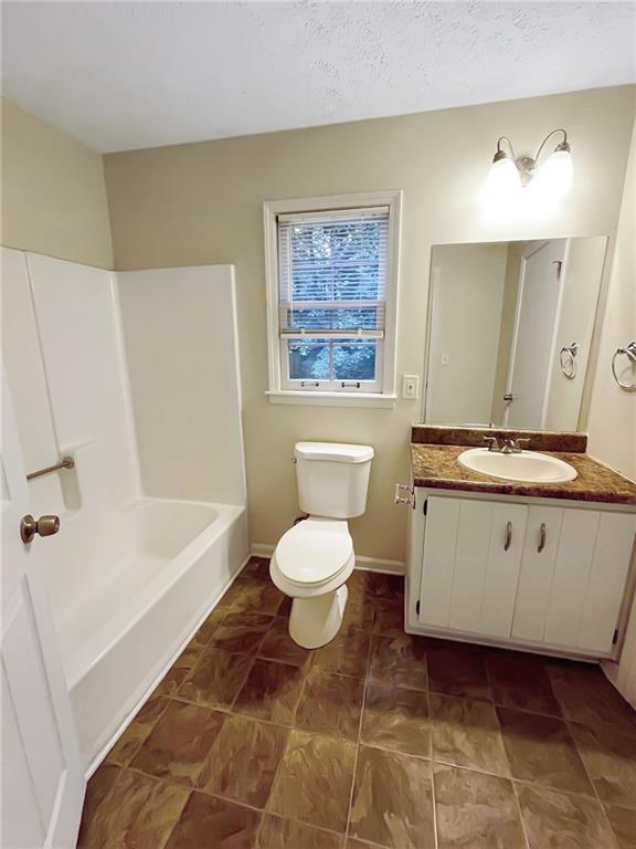 Building Photo - 4125 Maple Ferry Dr