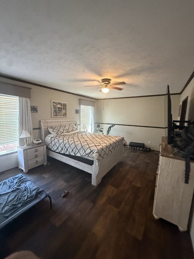 Building Photo - Quiet country living near in Altavista but not too far from Lynchburg, Gretna or Hurt.