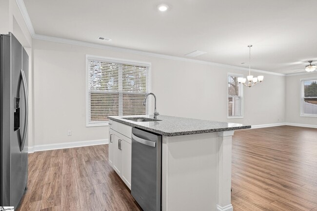 Building Photo - 218 Reynard Trl