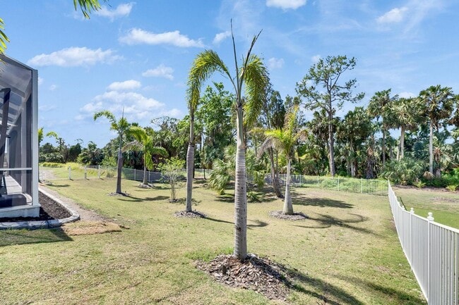 Building Photo - 706 Manns Harbor Dr