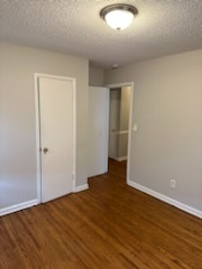 Building Photo - BELOW MARKET RENT!